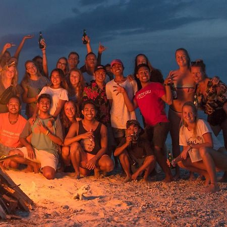 Gili La Boheme Sister Vandrerhjem Gili Trawangan Eksteriør bilde